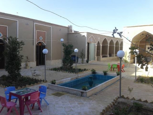 رستوران خونه پدر