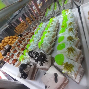 شیرینی سرای ام البنین 2
