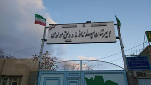 دبیرستان پسرانه نمونه دولتی مولوی (دوره دوم متوسطه)