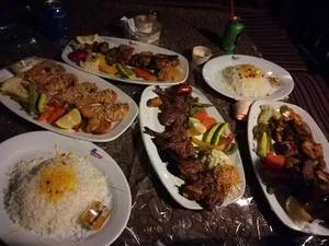 رستوران شب نشین