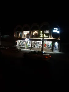 فروشگاه پوشاک m2 مرند