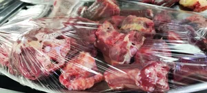 عرضه گوشت شتر مرغ رضایی نژاد 4