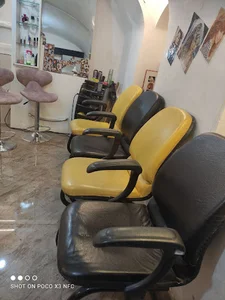 سالن آرایشی آی سان