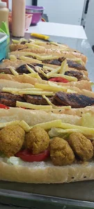 پیتزا ساندویچ نادری