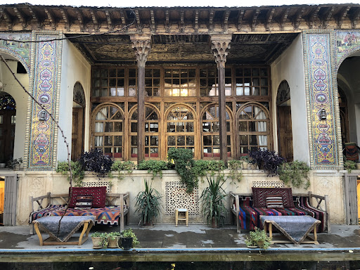 خانه تاریخی منطقی‌نژاد