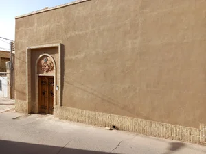 خانه شعر و ادب
