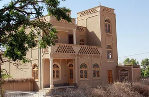 دکتر مهران کریم زاده