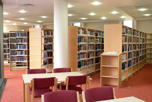 Al-Babtain Central Library For Arabic Poetry