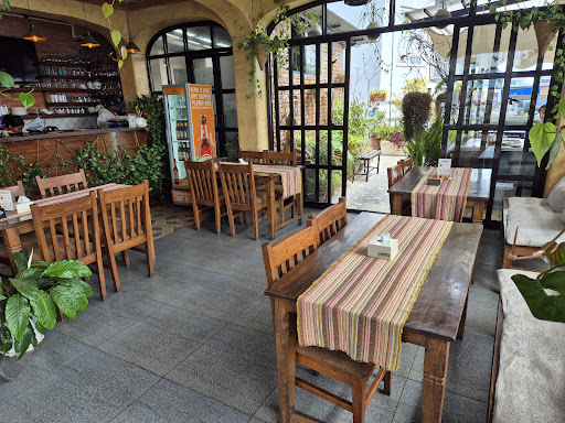 Samaya Rooftop Garden