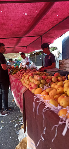 پنجشنبه بازار قم