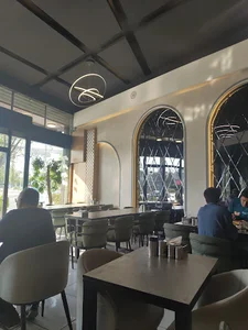 عالی نژاد