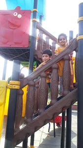 پارکینگ قاسم نوبخت