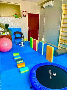 کلینیک کاردرمانی آترا