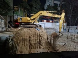 خاکبرداری و گودبرداری در قنات‌کوثر 3