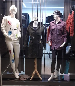 پوشاک تای سز