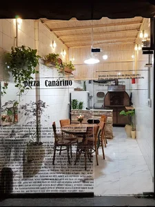 Pizza Canarino