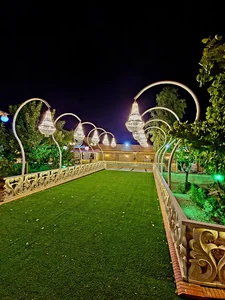 باغ تالار بهار