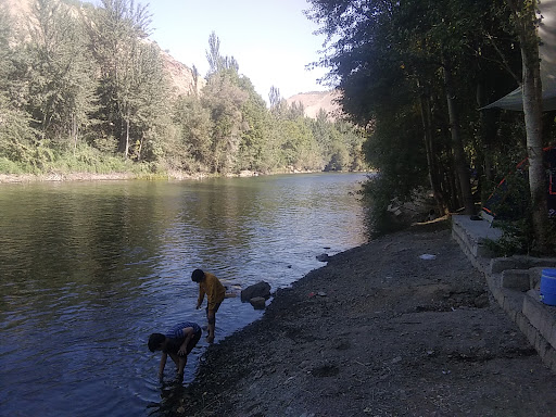زاینده رود صادق آباد
