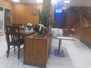 رستوران گل سرخ 5