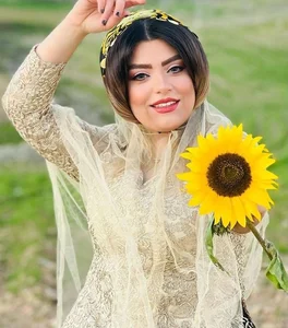 آتلیه عکس آنلاین بهار 5