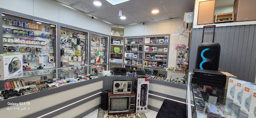 کامپیوتر و موبایل معینی