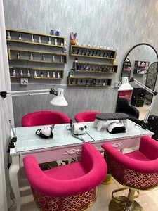 سالن زیبایی حلما