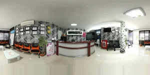 درمانگاه آراد شرق