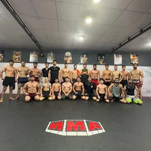 باشگاه MMA ظهیر