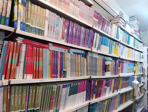 فروشگاه کتاب رابین