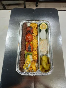 تهیه غذای آریمان