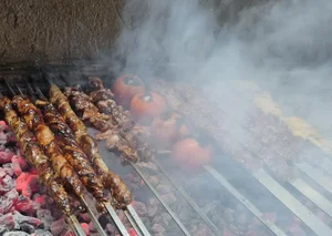 کبابسرا و دیزی سرا شاهان 5