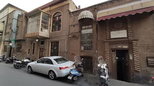 آموزشگاه کفش اول