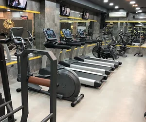 باشگاه بدنسازی سرزمین قدرت