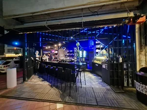 Saye Coffee and Cake | کافه سایه