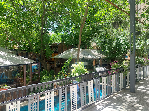 کافه فست فود چهارباغ