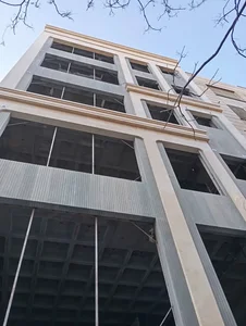 سنگ‌کار و کاشی‌کار در زاهد گیلانی