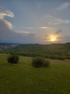 زمین فوتبال سیادرکا