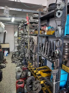 فروشگاه قطعات یدکی و تعمیرات حسین فنی