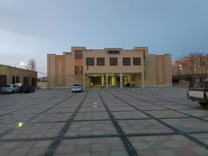 دبیرستان دخترانه ام هانی 3