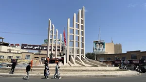 میدان انقلاب