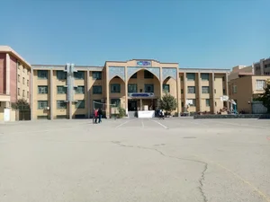 دبیرستان متوسطه اول پژوهش