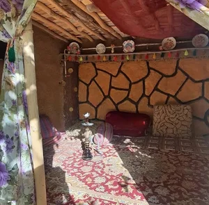 اقامتگاه بومگردی ماه شب