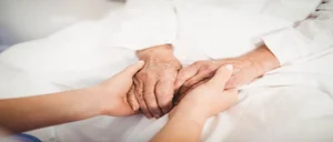 خدمات پرستاری وامور منزل