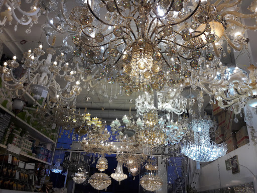 بازرگانی برق و صنعت لوستر پوراسماعیل