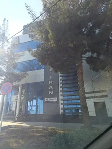 بانک صادرات ایران شعبه دانشگاه 3