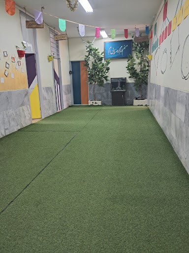 دبیرستان پسرانه متوسطه دوره اول و دوم صبح رویش
