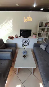 استودیو عکس و فیلم نورا