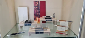 کتاب فروشی مهرگان