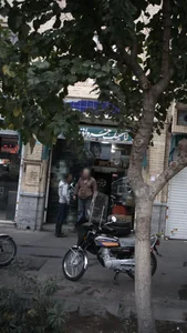 لاستیک خسروانی 2
