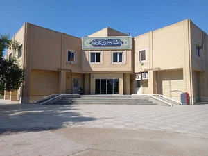 دانشکده علوم ریاضی و کامپیوتر